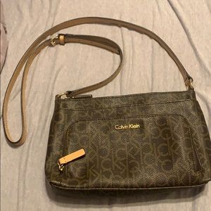 Calvin Klein Crossbody